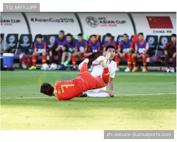 吕迪格股直肌受伤缺阵三月,马夏尔转会蒙特雷完成,吕迪格续约