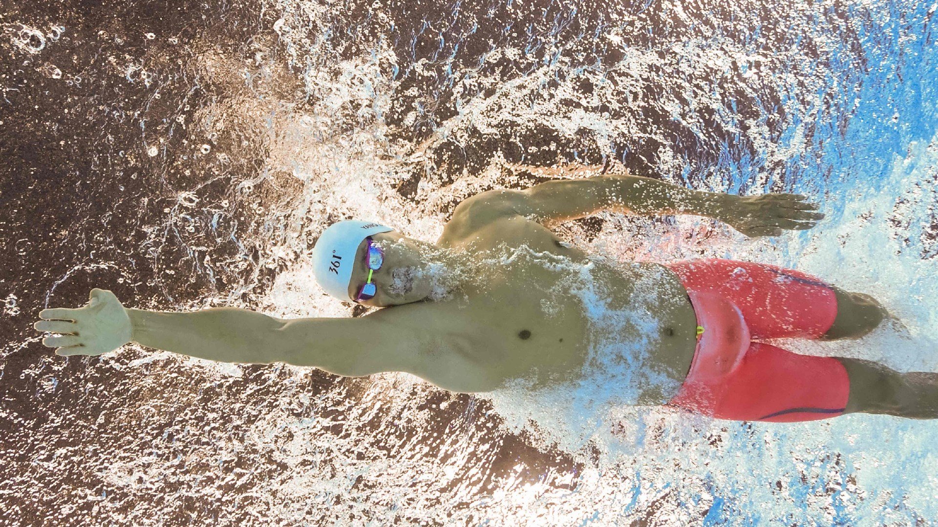 斯普利特:整支球队在防守端都没有达到应该有的标准,斯普里特